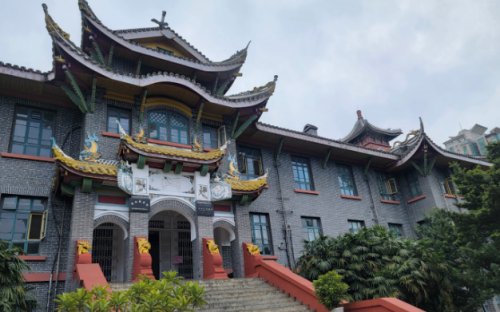 作为当地的公立ky88开元官网最新活